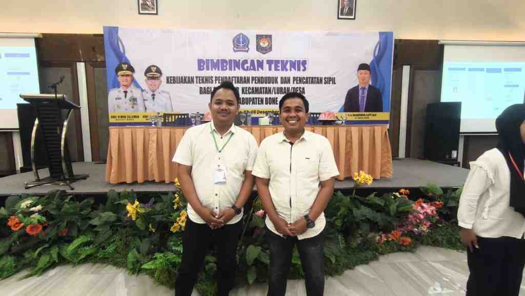 Sekretaris Desa Waemputtange dan Operator Desa Ikuti Bimbingan Teknis Kebijakan Teknis Adminduk di Bone